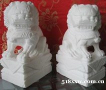 高价回收瓷器服务诚信专业细心各种古典家具老家具